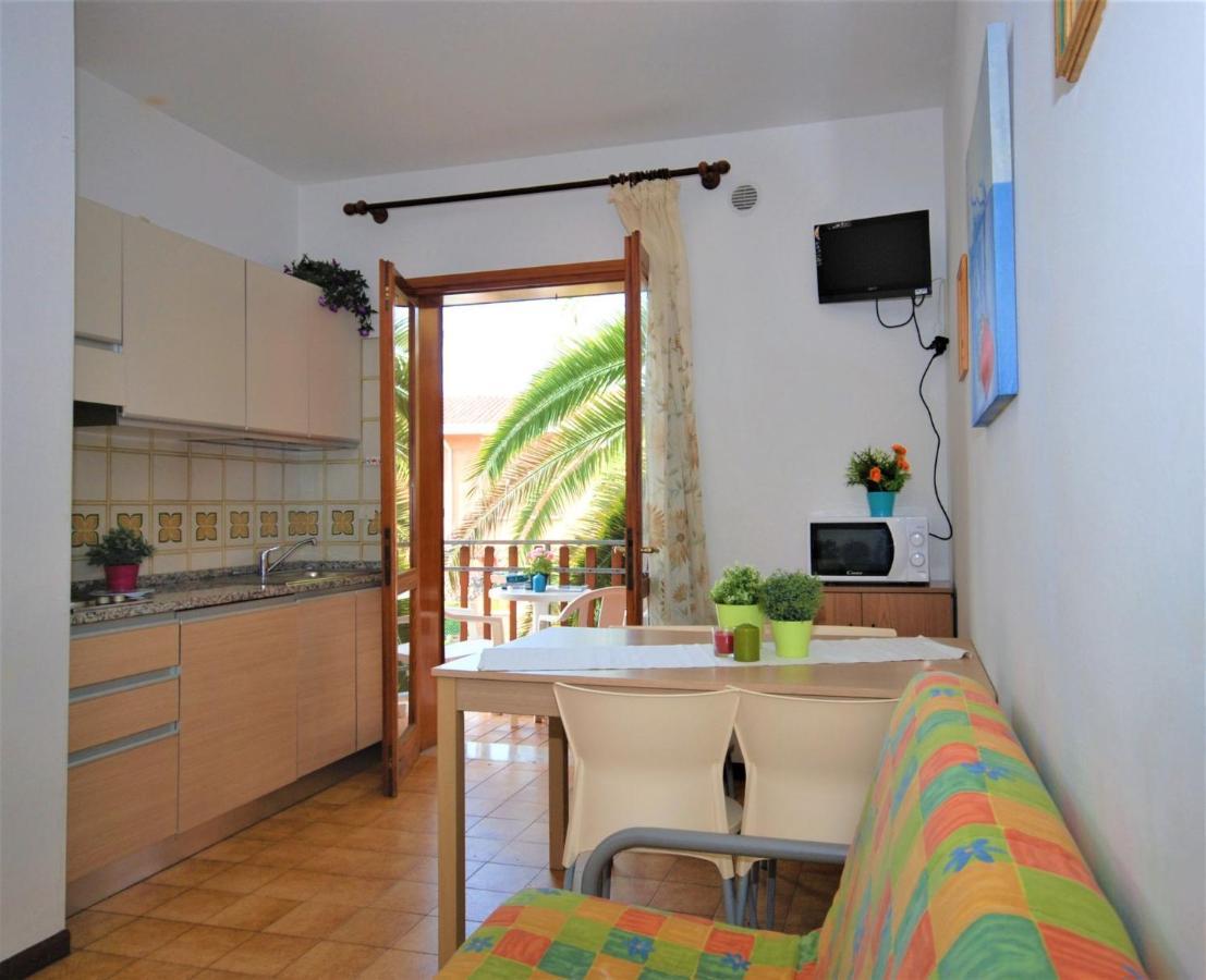 Appartamenti Villaggio Giardino Линяно Сабиадоро Екстериор снимка