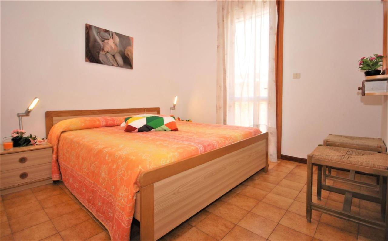 Appartamenti Villaggio Giardino Линяно Сабиадоро Екстериор снимка
